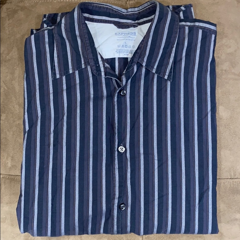 EXPRESS men’s long sleeve button down shirt